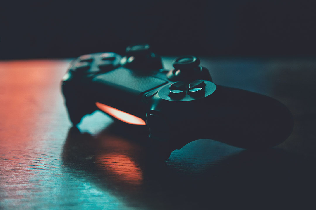 Controller gaming