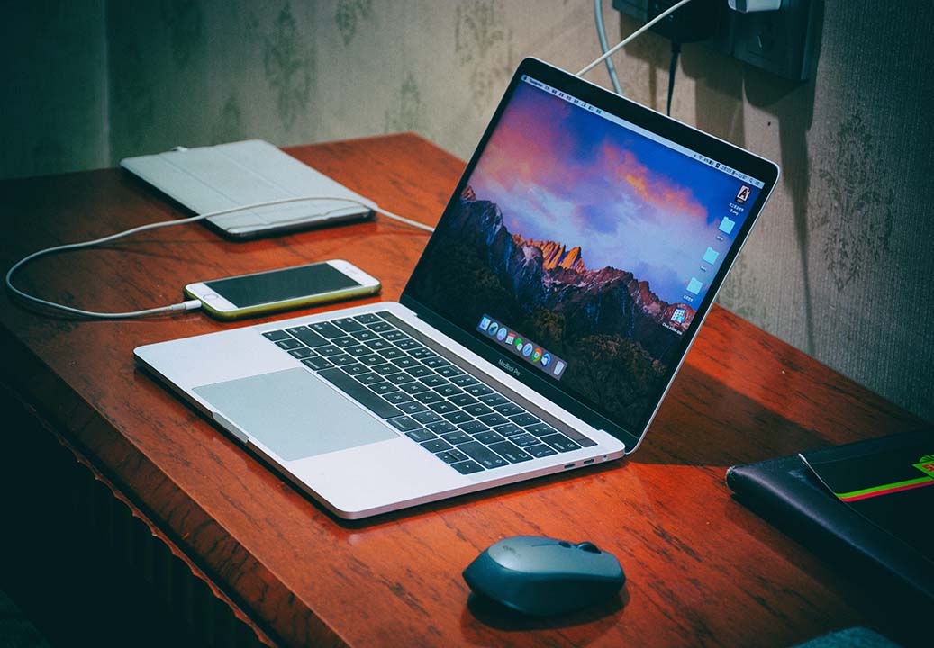 Utilizare accesorii laptopuri