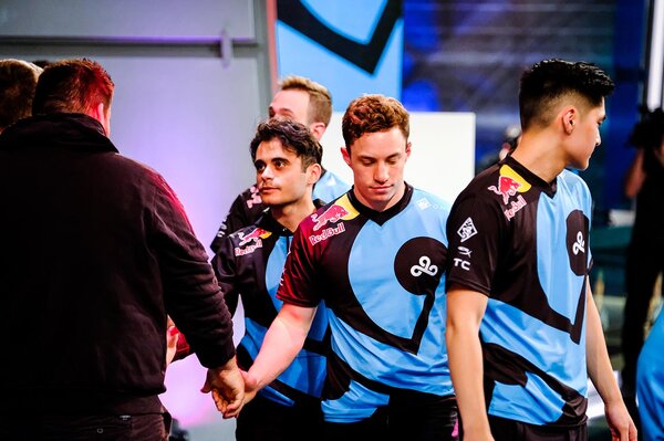 Despite-a-rough-beginning-Cloud9-will-regroup-for-the-coming-matches.-1.thumb.jpg.9a81c4307110347f11a85d0b661d3720.jpg
