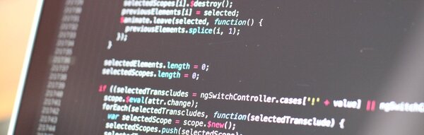 game-development-comunitate-gaming-programatori-web-cod-sursa.jpg