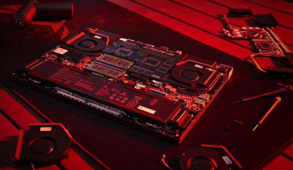 asus-rog-g-advantage-edition-vapor-chamber-cpu-gpu.jpg