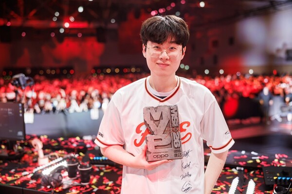MSI ZEUS MVP